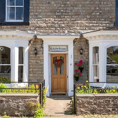 Reeth, Yorkshire, Walking & Cycling Routes Reeth